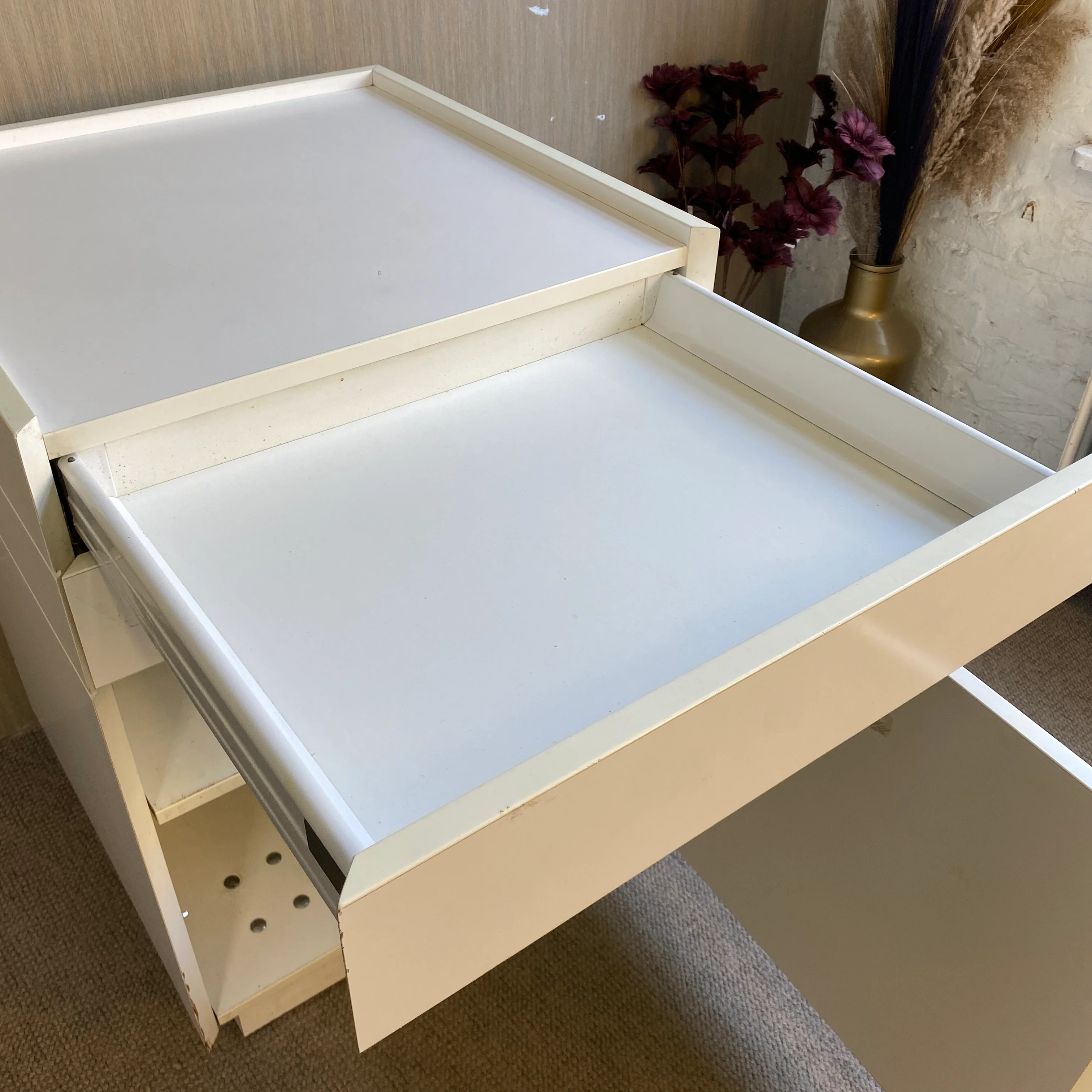 Blum Rollbarer Schrank Weiß 2 Schubladen gebraucht - Image 6