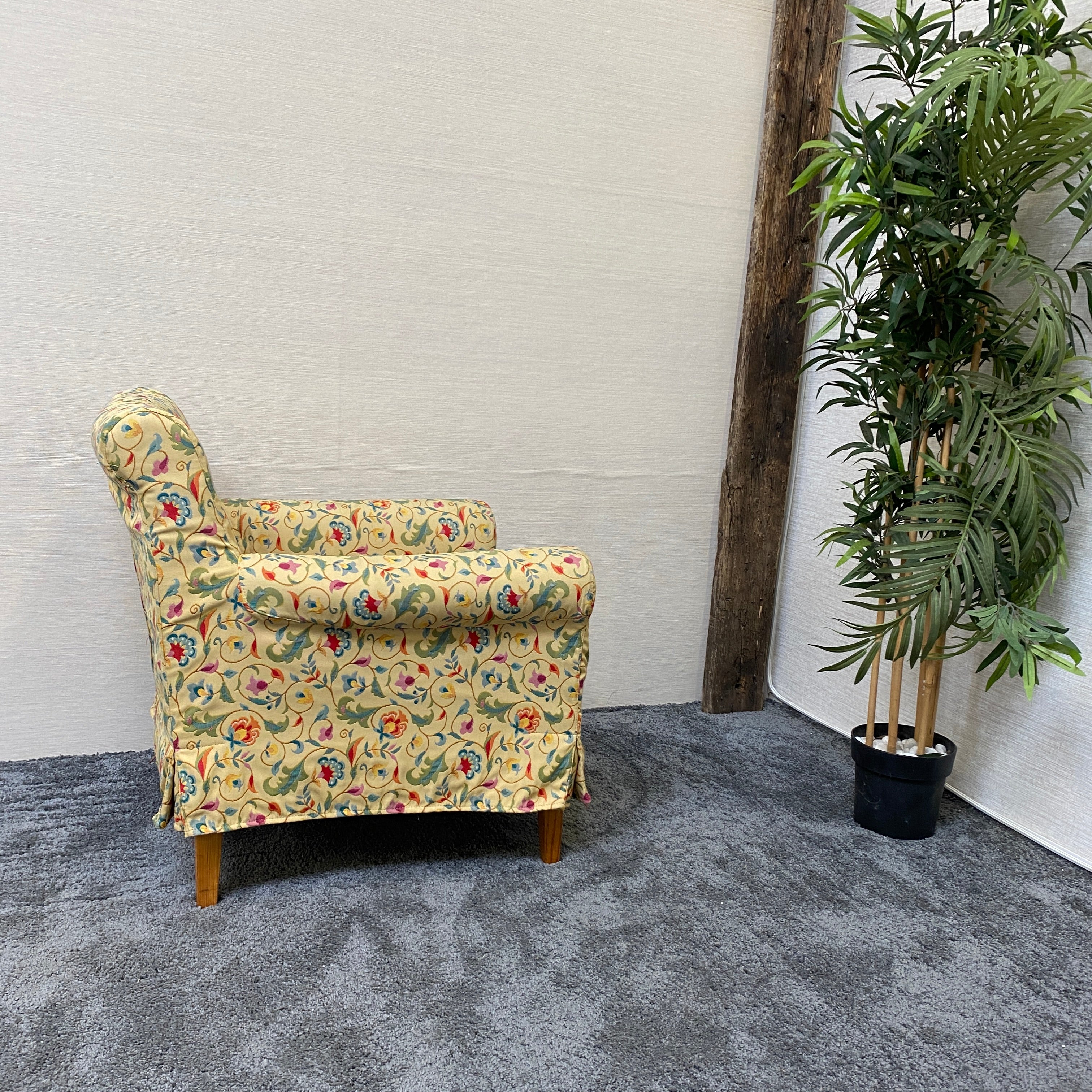 Gemütlicher Sessel mit floralem Retro-Design gebraucht - Image 4