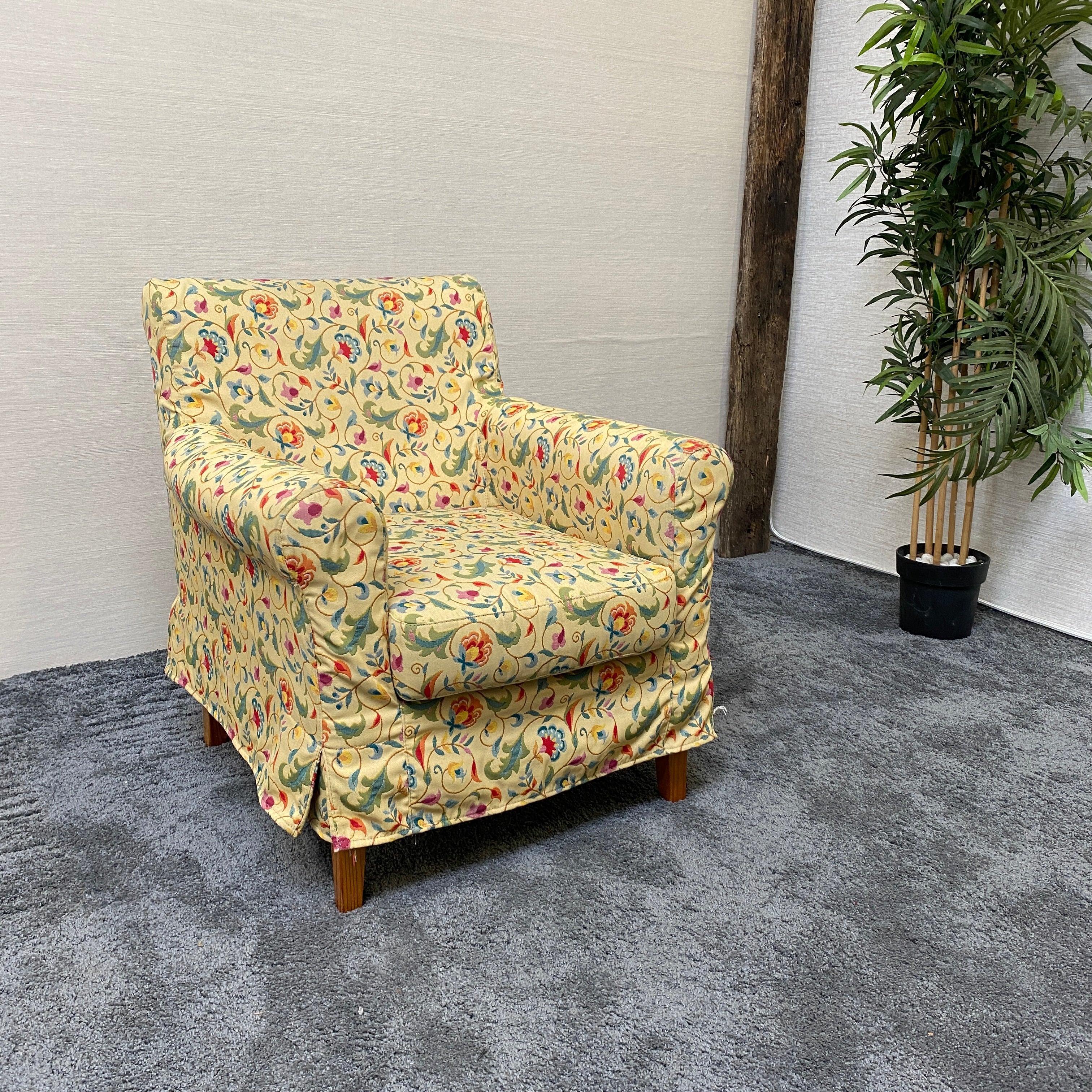 Gemütlicher Sessel mit floralem Retro-Design gebraucht - Image 9