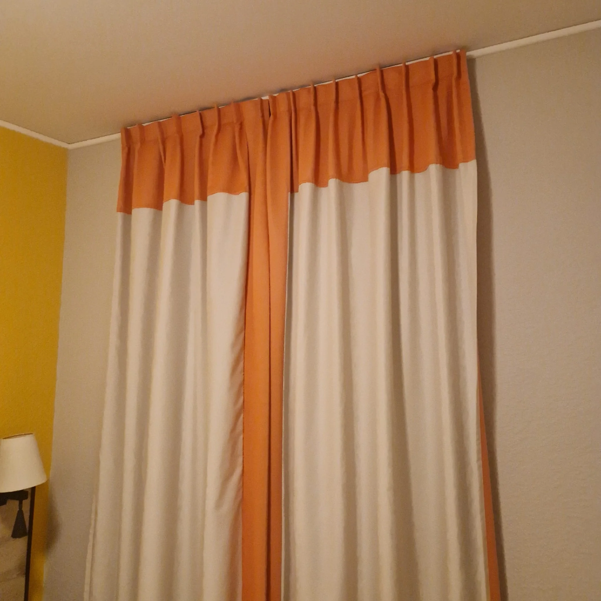 Gardine Vorhang Verdunkler gebraucht 270x80 beige mit orangen Streifen - Image 4