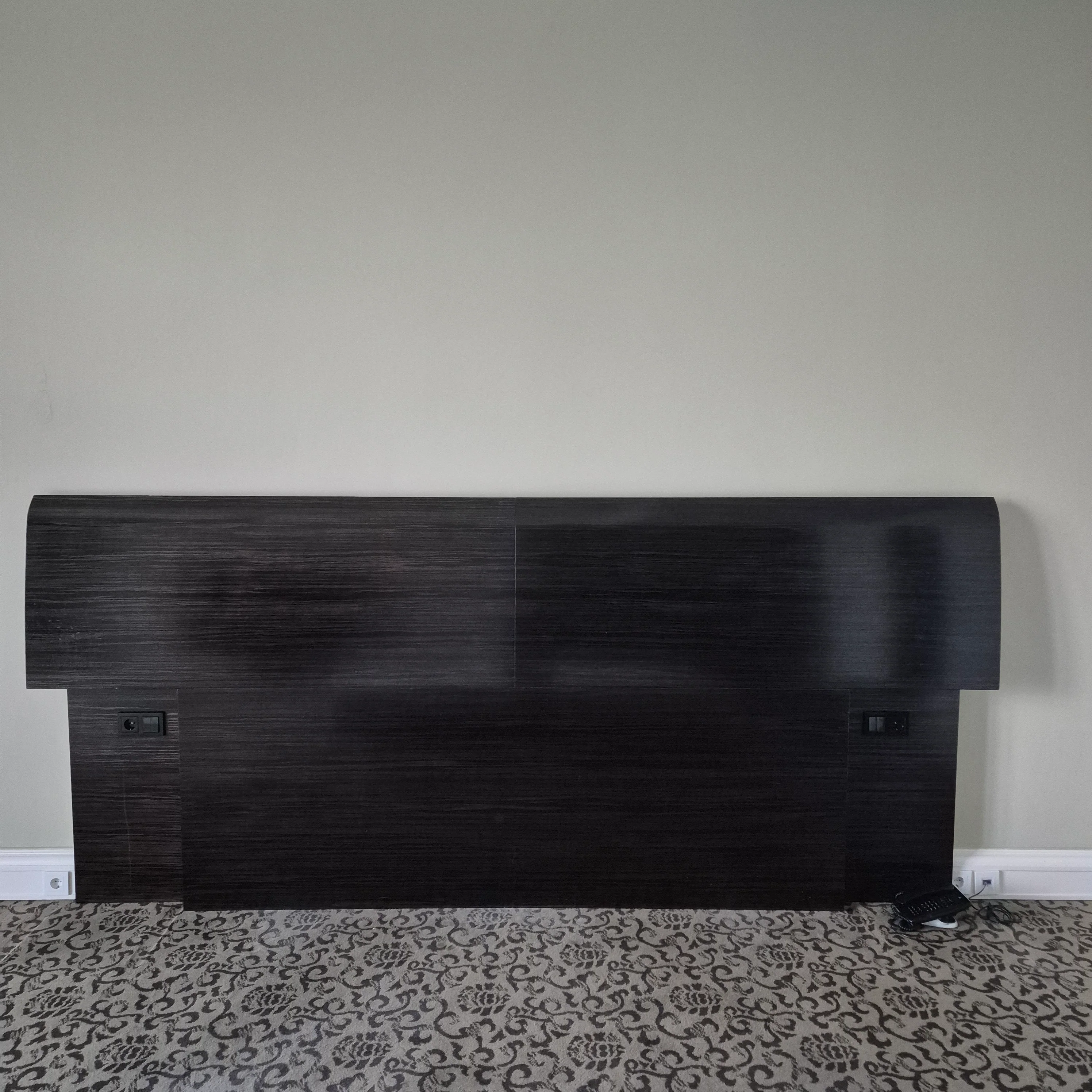 Kopfteil Headboard dunkel Atlantic Hotel Hamburg gebraucht 330cm schwer - Image 7