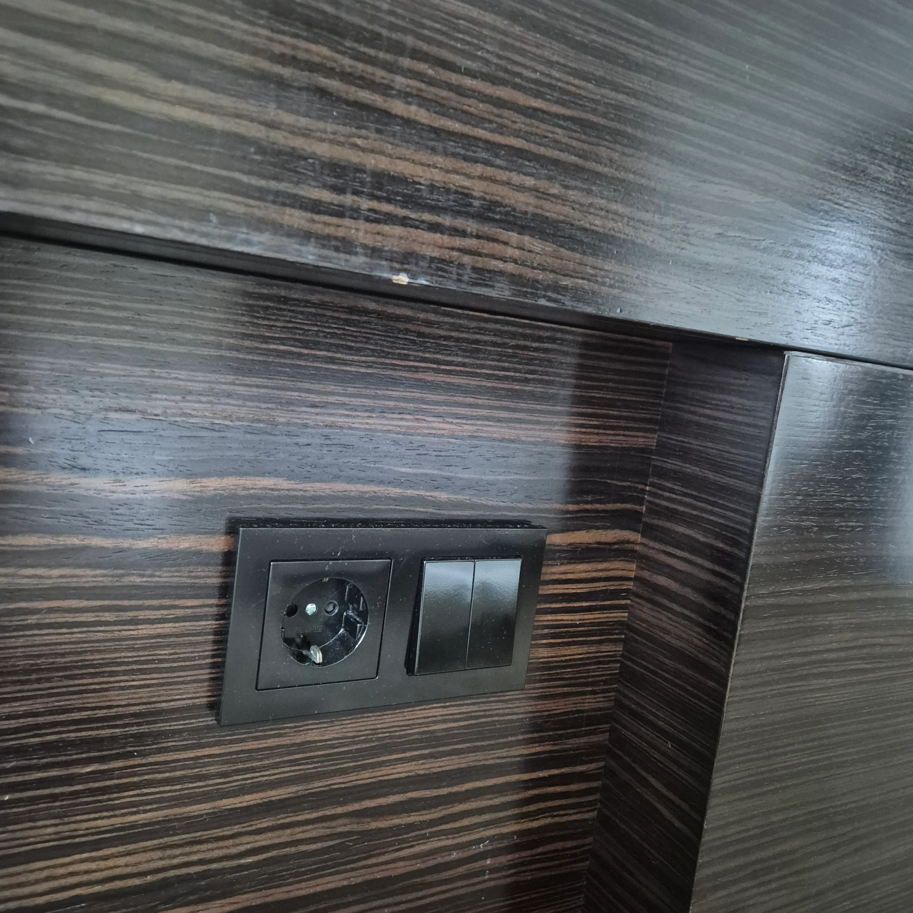 Kopfteil Headboard dunkel Atlantic Hotel Hamburg gebraucht 330cm schwer - Image 9
