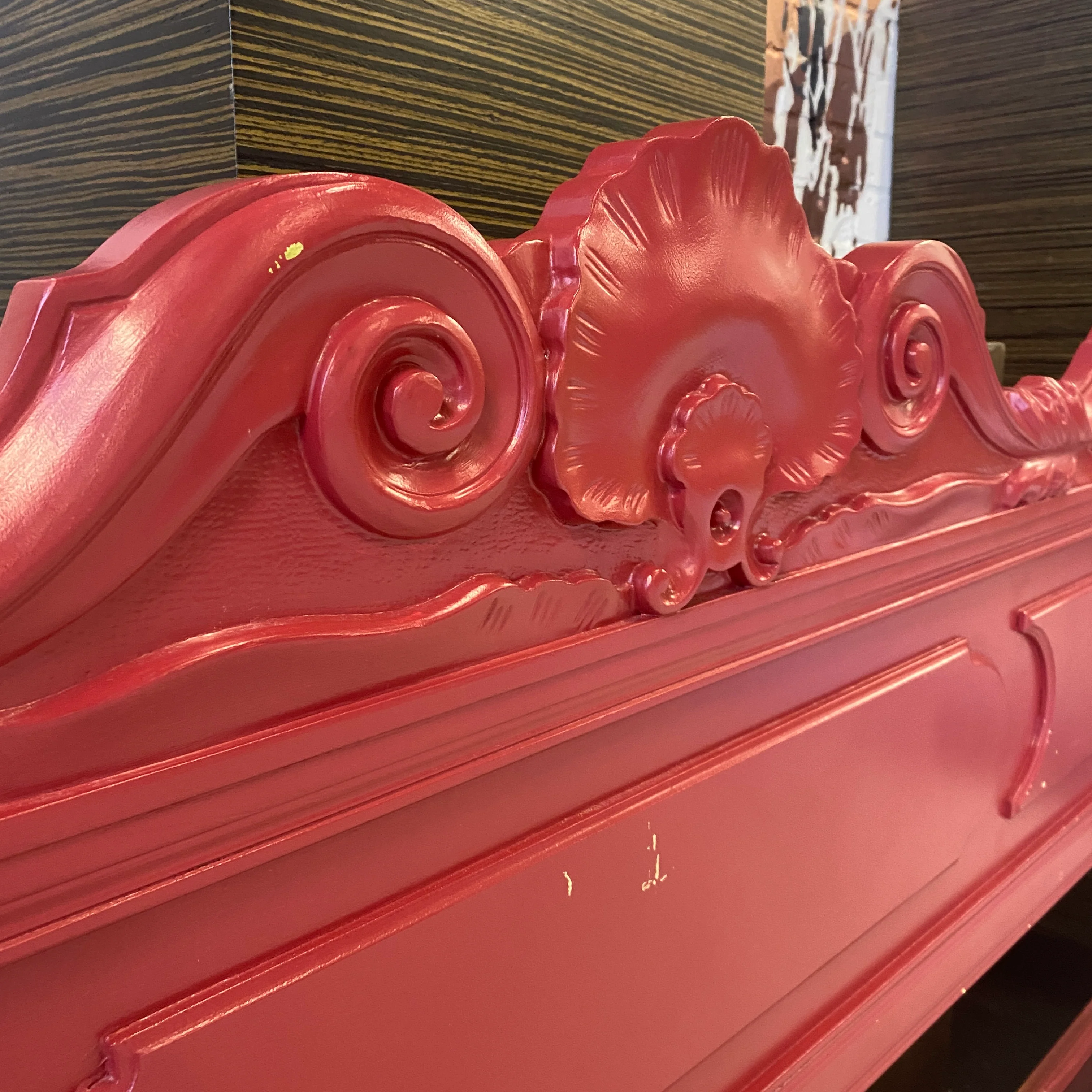 Vintage Bettkopfteil Massivholz rot – Kopfteil gebraucht - Image 3