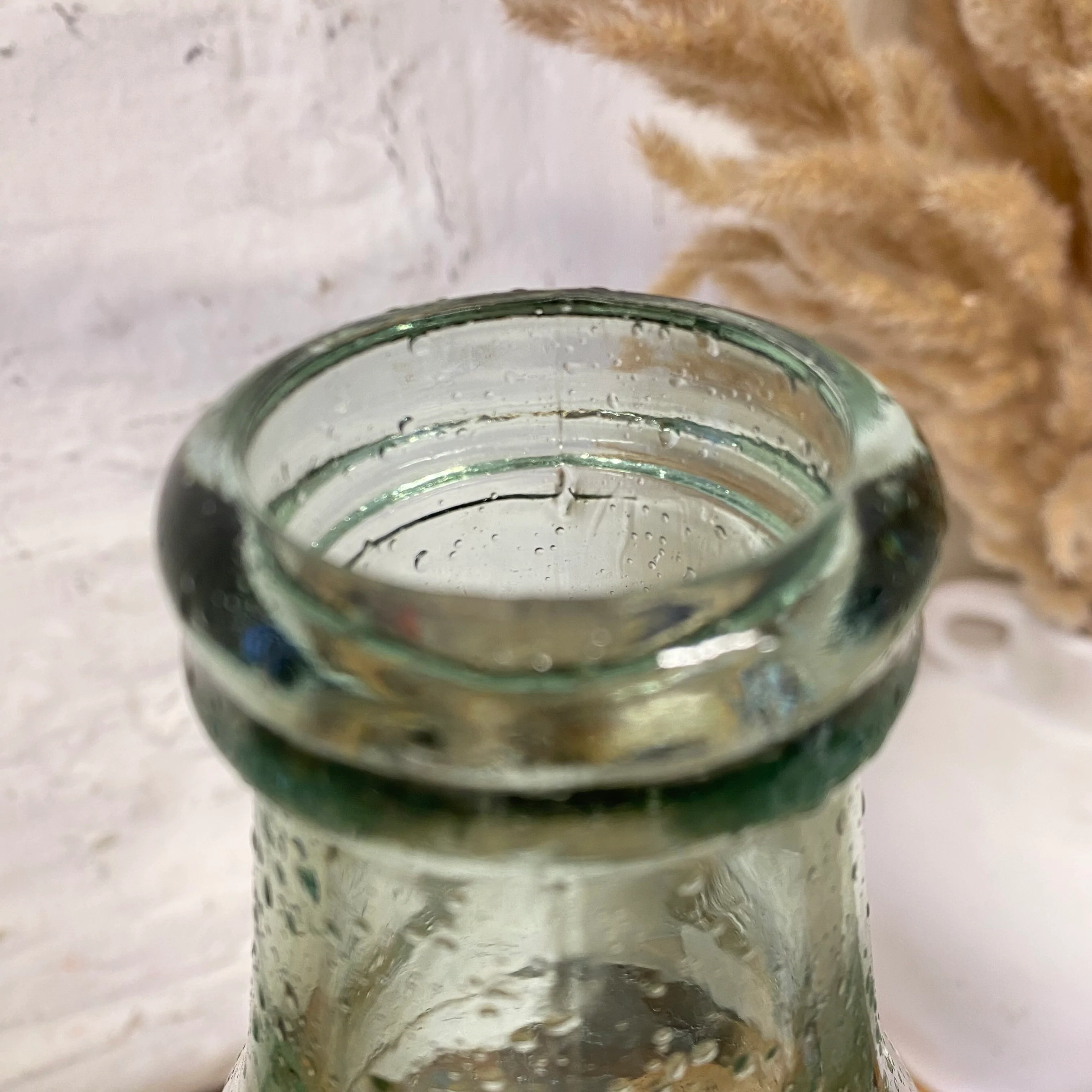 Greensboro Flaschenvase recyceltes Glas hellgrün 40cm Vase - Image 6