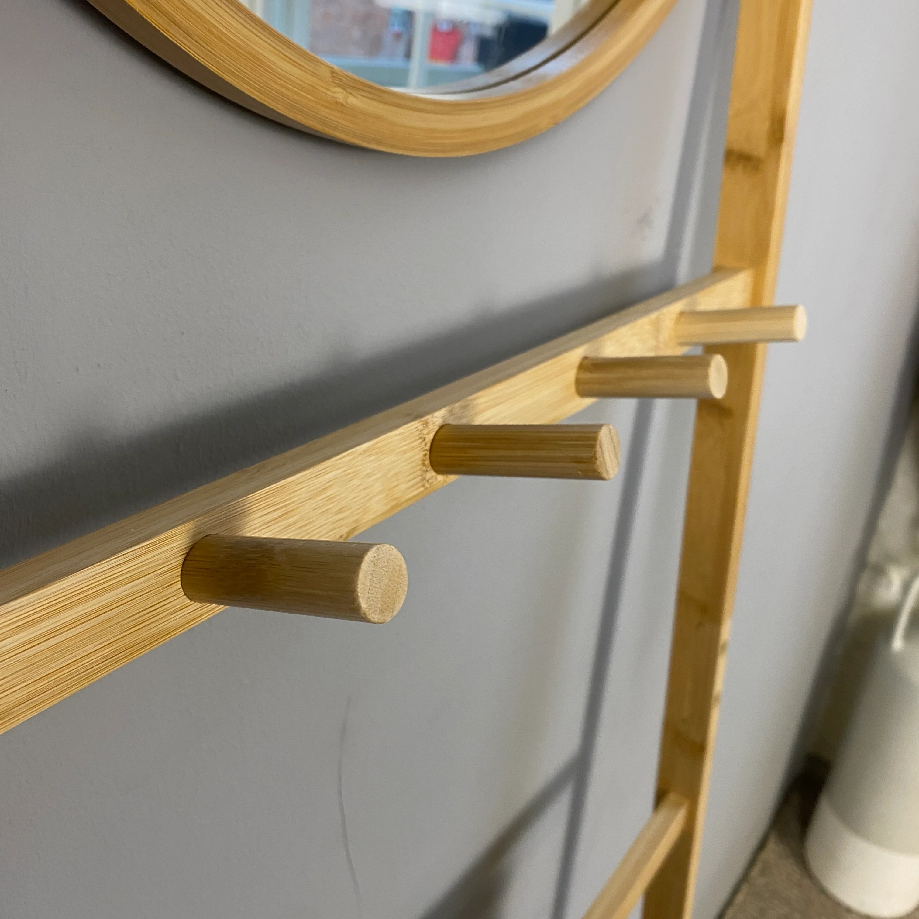 Leitmotiv Wandregal neu Bambus mit Spiegel Korb Garderobe - Image 7